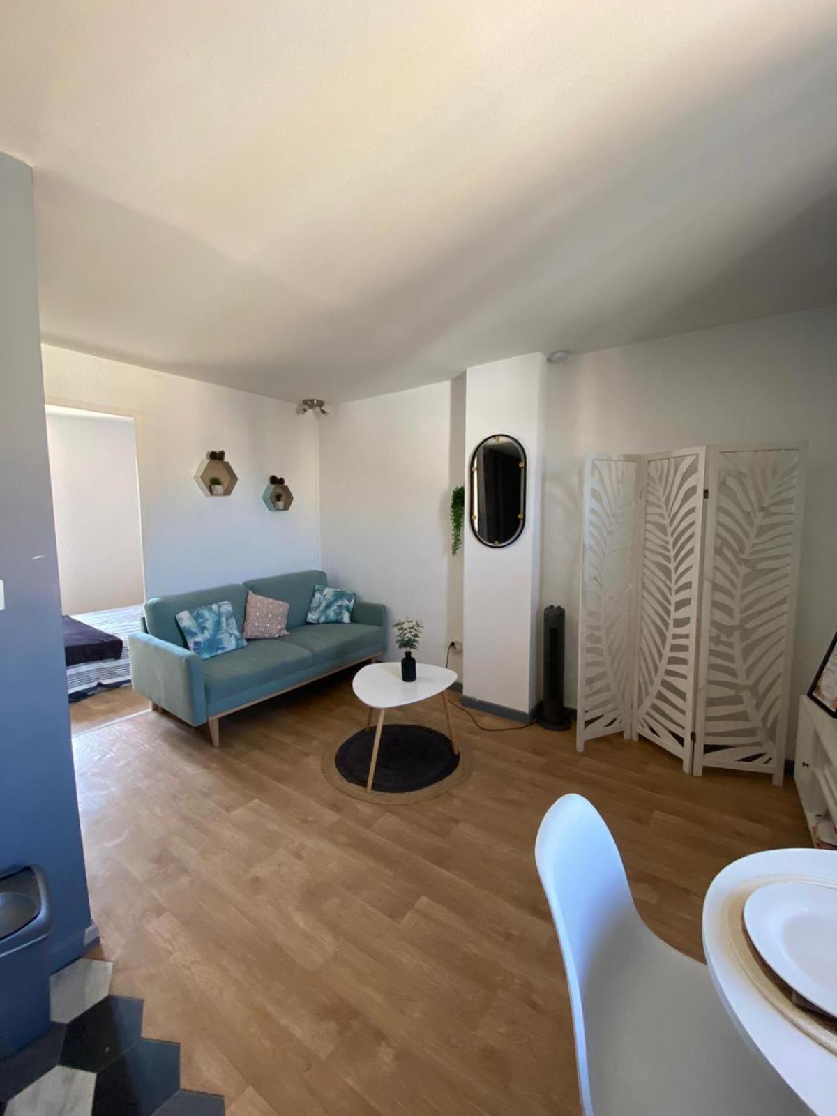 Appartement Cosy Proche Gare Narbonne Exterior photo